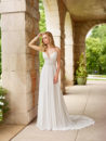 Νυφικό-από-δαντέλα-και-chiffon-σε-γραμμή-Α-Enchanting-118146-VENETTI